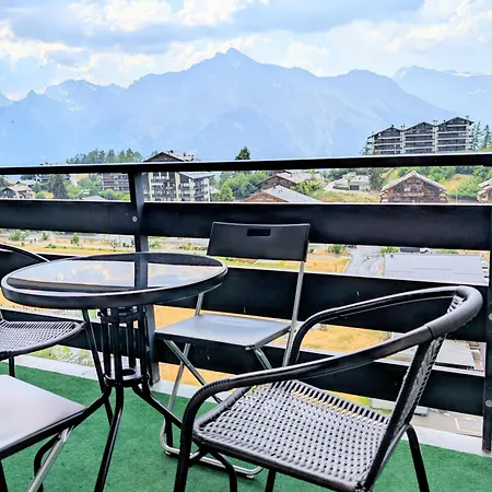 Apartament Ski-in Ski-out A Minute Des Telecabines Avec Vue Panoramique Sur Les Alpes *